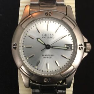 🔆SOLD🔆GUESS w/WORKING BATTERY/ WATERPROOF WATCH/ #G801591